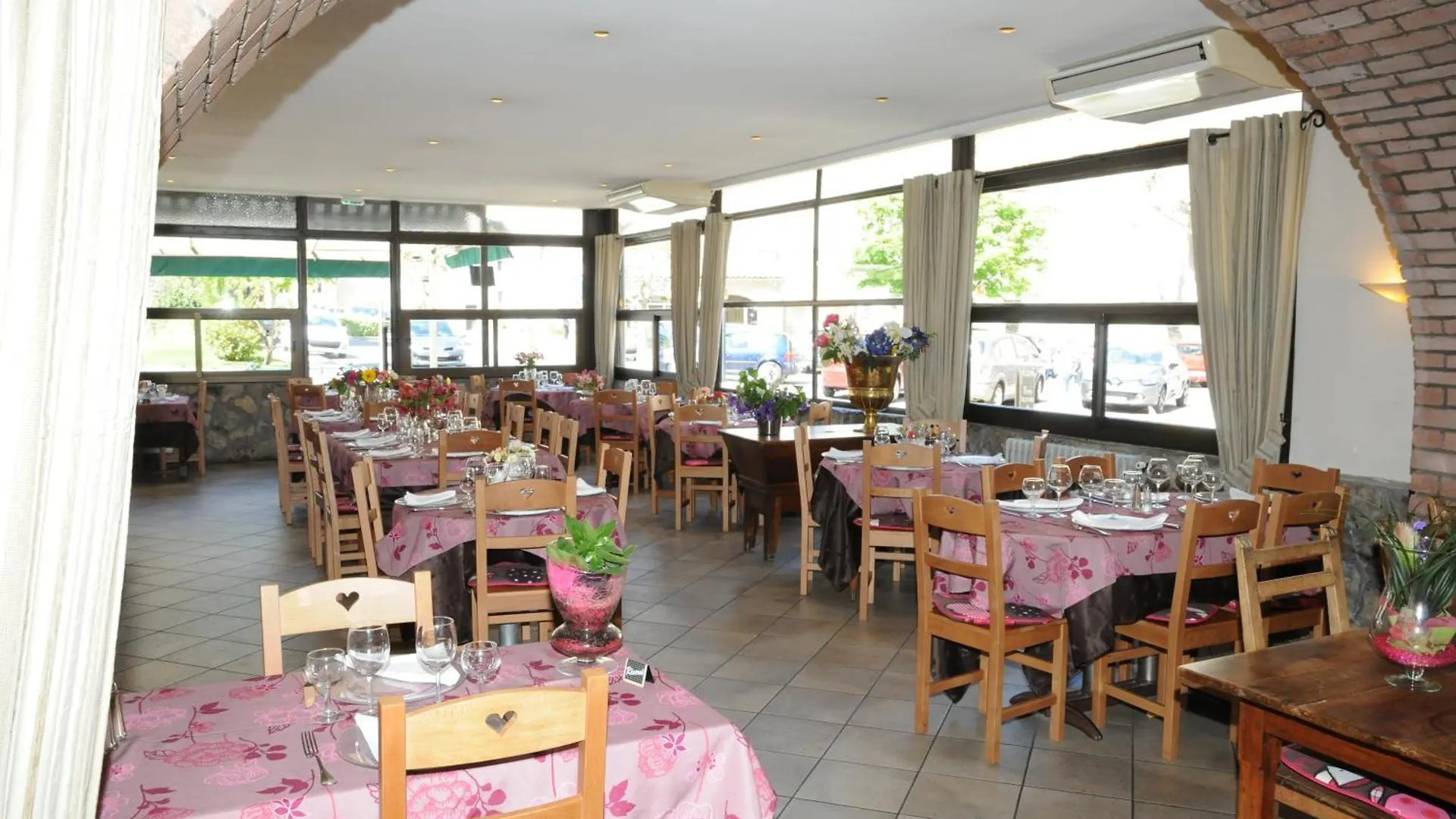 Grand Hotel Du Cours Sisteron France